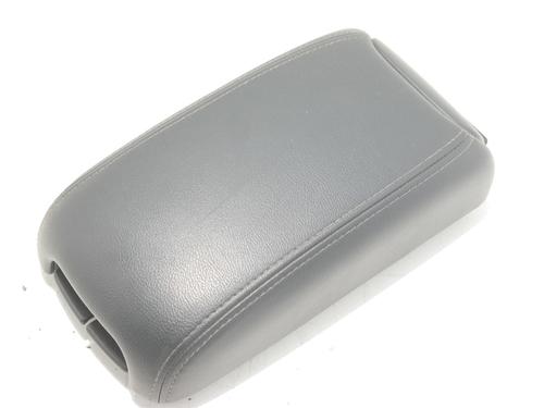 Used Armrest / Center console Armrest / Center console CITROËN C-CROSSER (VU_, VV_) 2.2 HDi (156 hp) 36607083 36607083
