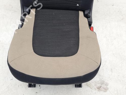 Rear seat (2nd row) CITROËN C4 Picasso II 1.6 HDi / BlueHDi 115 | BP36636473I23 - Image 2