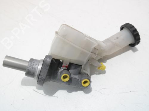 brake-master-cylinder-citroen-c-crosser-vu_-vv_-2007-2008-2009-2010-2011-2012-36607045 main image