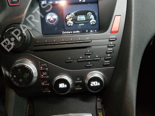 Switch CITROËN DS5 2.0 HDi 200 Hybrid4 All-wheel Drive | BP36618606I30 - Image 35