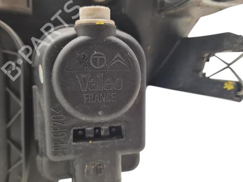 right-headlight-peugeot-206-cc-2d-2000-2001-2002-2003-2004-2005-2006-2007-2008-36636660 main image