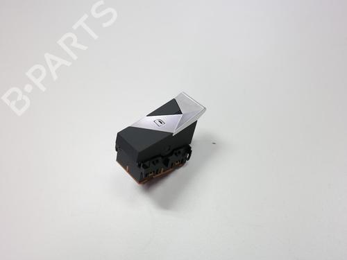switch-ds-ds-3-ds-3-crossback-ur_-uc_-uj_-2018-36616975 main image