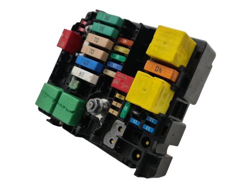 Fuse box CITROËN C4 CACTUS 1.2 THP 110 | BP36628537E1 - Image 6