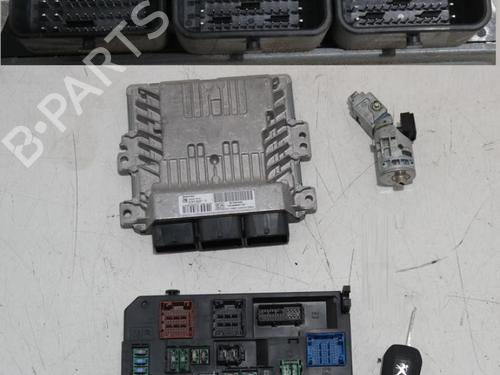 control-unit-peugeot-508-i-8d_-2010-2011-2012-2013-2014-2015-2016-2017-2018-36604423 main image