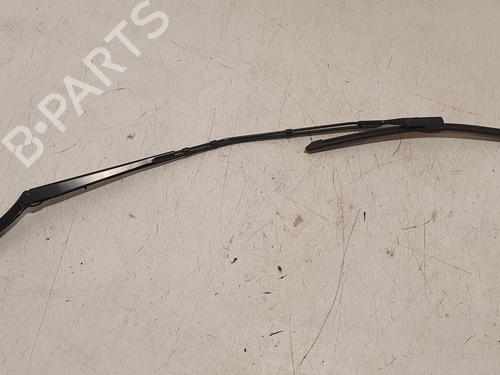 Used Front windshield wiper arm Front windshield wiper arm 36621424 36621424