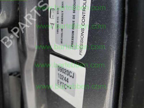 Fuse box CITROËN C5 I (DC_) 1.8 16V (DC6FZB, DC6FZE) | BP36603074E1  - Image 18