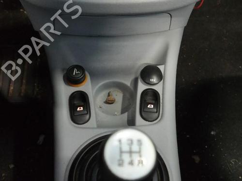 Switch CITROËN C3 Pluriel (HB_) 1.4 | BP36611234I30 - Image 2