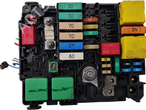 Used Fuse box Fuse box 36638701 36638701