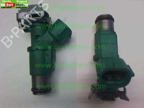Used Injection rail Injection rail CITROËN C2 (JM_) 1.1 (60 hp) 36612207 36612207