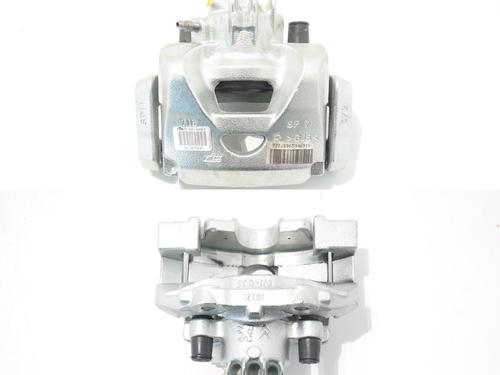 Used Right front brake caliper Right front brake caliper PEUGEOT 3008 I MPV (0U_) 2.0 HDi Hybrid4 (0URHCA) (200 hp) 36608401 36608401