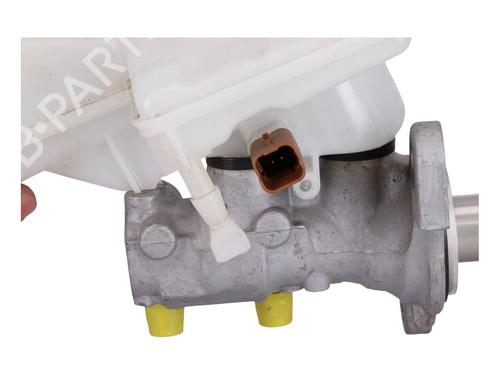 Used Brake master cylinder Brake master cylinder 36637207 36637207