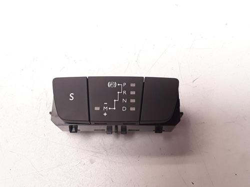 switch-citroen-c3-aircross-ii-2r_-2c_-2017-36616793 main image
