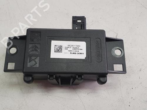 electronic-module-ds-ds-7-crossback-j4_-jr_-jc_-2017-36620254 main image