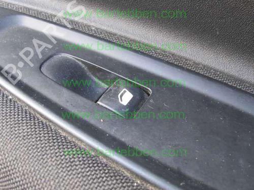 Middle console CITROËN C4 Coupe (LA_) 2.0 HDi | BP36602858I22 - Image 4