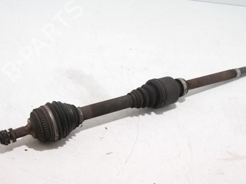 Used Right front driveshaft Right front driveshaft PEUGEOT 406 Break (8E/F) 2.2 HDi (133 hp) 36613667 36613667