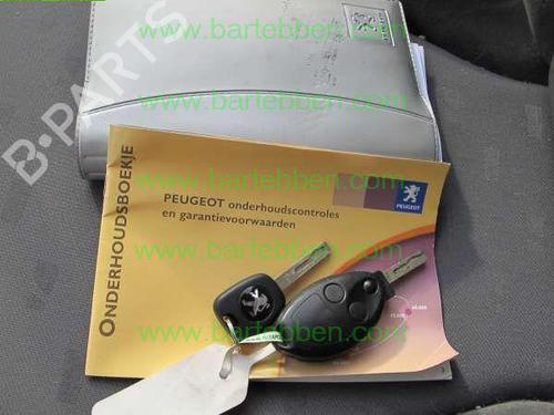 Climate control PEUGEOT 807 (EB_) 2.0 HDi | BP36603087I5 - Image 16