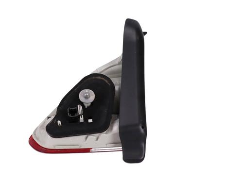 left-tailgate-light-peugeot-2008-i-cu_-2013-36610948 main image