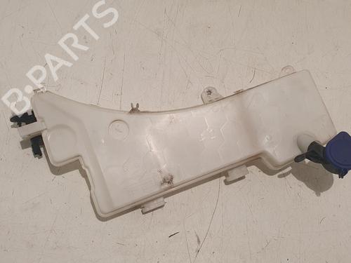 Used Windscreen washer tank Windscreen washer tank 36621967 36621967