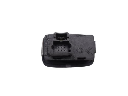 switch-citroen-c5-iii-break-rw_-2008-2009-2010-2011-2012-2013-2014-2015-2016-2017-36628606 main image