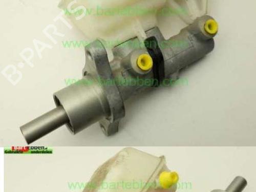 Used Brake master cylinder Brake master cylinder FIAT SCUDO Van (270_, 272_) 1.6 D Multijet (90 hp) 36601393 36601393