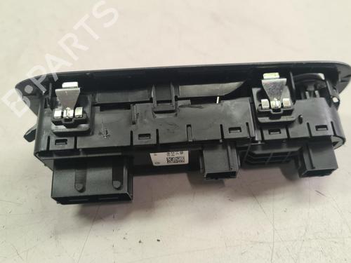 Used Switch Switch PEUGEOT 308 SW II (LC_, LJ_, LR_, LX_, L4_) 1.6 HDi / BlueHDi 115 (LCBHXM, LCBHXT) (115 hp) 36624960 36624960
