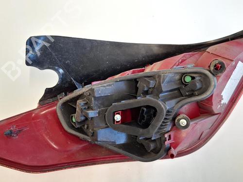 right-taillight-citroen-c5-iii-break-rw_-2008-2009-2010-2011-2012-2013-2014-2015-2016-2017-36637808 main image