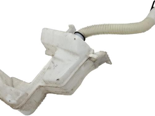 windscreen-washer-tank-citroen-c5-iii-break-rw_-2008-2009-2010-2011-2012-2013-2014-2015-2016-2017-36637786 main image