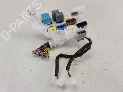 Fuse box PEUGEOT 108 1.0 VTi | BP36628484E1 - Image 4