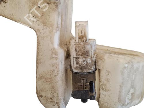 windscreen-washer-tank-peugeot-308-cc-4b_-2009-2010-2011-2012-2013-2014-2015-36635836 main image