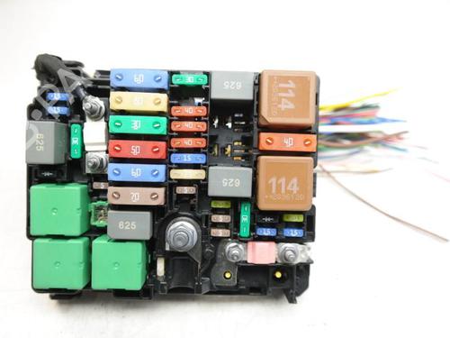 Fuse box CITROËN SPACETOURER Bus (V_) 2.0 BlueHDi 150 | BP36627462E1 - Image 4