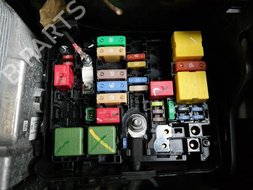 Fuse box PEUGEOT 2008 I (CU_) 1.2 THP 110 / PureTech 110 | BP36617973E1 - Image 10