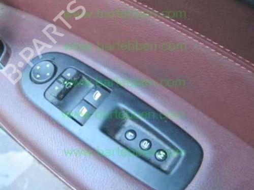 Armrest / Center console PEUGEOT 407 Coupe (6C_) 3.0 V6 | BP36606726I20 - Image 17