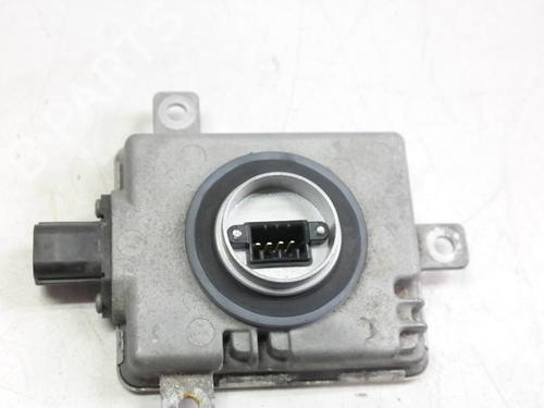 left-headlight-peugeot-4007-vu_-vv_-2007-2008-2009-2010-2011-2012-2013-36615762 main image