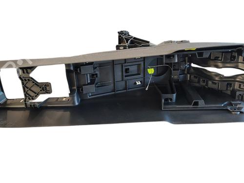 Used Armrest / Center console Armrest / Center console CITROËN C4 CACTUS 1.2 VTi 82 (82 hp) 36632917 36632917