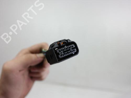 cable-citroen-c4-cactus-2014-36619612 main image