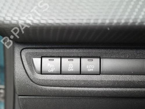 Headrest PEUGEOT 2008 I (CU_) 1.2 THP 110 / PureTech 110 | BP36614509I31 - Image 26