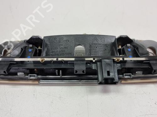 interior-roof-light-peugeot-607-9d-9u-2000-36623689 main image