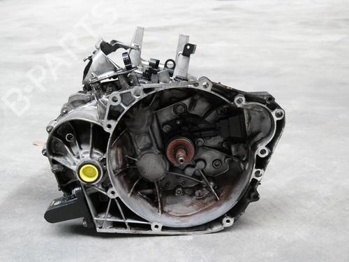gearbox-peugeot-508-i-8d_-2010-2011-2012-2013-2014-2015-2016-2017-2018-36615148 main image