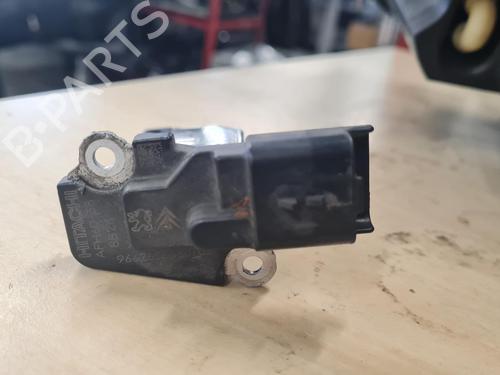 Mass air flow sensor PEUGEOT EXPERT Van (V_) 2.0 BlueHDi 120 | BP36636245M95 - Image 3