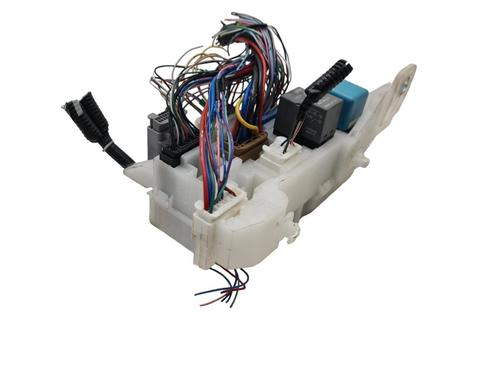 Fuse box PEUGEOT 108 1.0 VTi | BP36628855E1 - Image 3