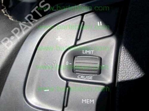Switch CITROËN DS5 2.0 HDi 200 Hybrid4 All-wheel Drive | BP36607932I30 - Image 13