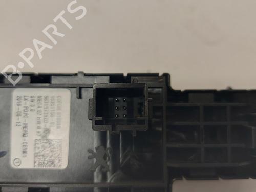 Used Switch Switch CITROËN C5 AIRCROSS (A_) 2.0 BlueHDi 180 (AJEHZR) (177 hp) 36627956 36627956