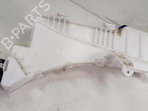 Used Windscreen washer tank Windscreen washer tank 36621069 36621069