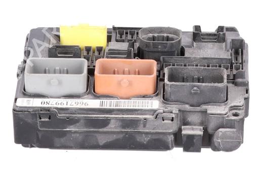 Fuse box CITROËN C3 II (SC_) 1.6 HDi | BP36630075E1 - Image 4