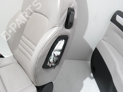 Used Seats set Seats set 36610365 36610365