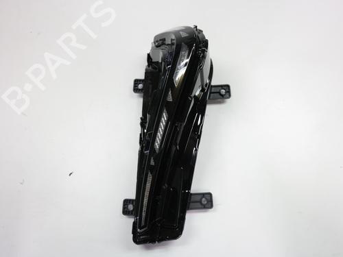 right-daytime-light-ds-ds-3-ds-3-crossback-ur_-uc_-uj_-2018-36616699 main image