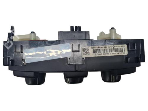 Used Climate control Climate control 36625470 36625470