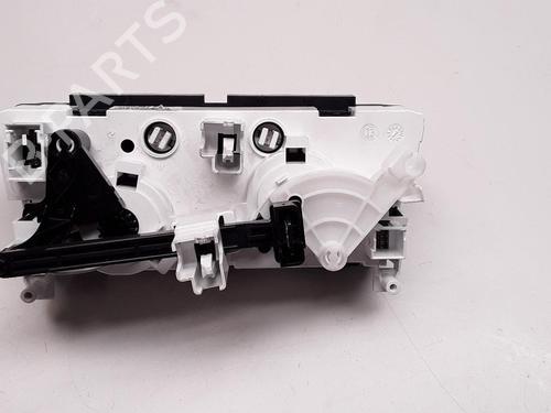 climate-control-citroen-c3-picasso-sh_-2008-36615229 main image