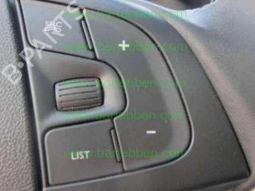 Switch CITROËN DS5 2.0 HDi 200 Hybrid4 All-wheel Drive | BP36607932I30 - Image 15
