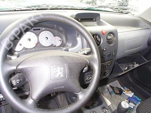 Middle console PEUGEOT PARTNER MPV (5_, G_) 1.6 16V | BP36599834I22 - Image 5